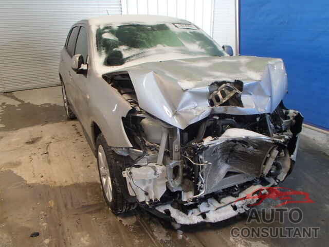 MITSUBISHI OUTLANDER 2015 - 4A4AR3AU3FE016517