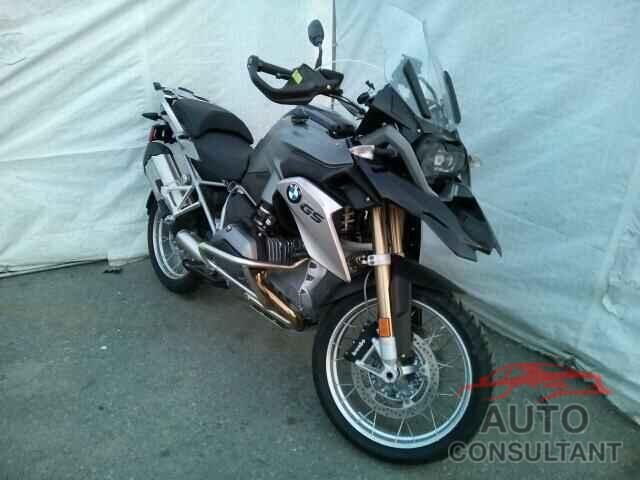 BMW MOTORCYCLE 2015 - WB10A1101FZ188143