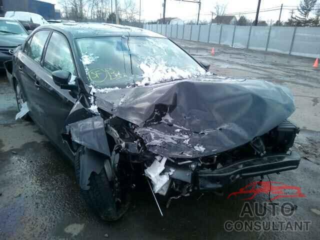 VOLKSWAGEN JETTA 2015 - 3VW2K7AJXFM239688