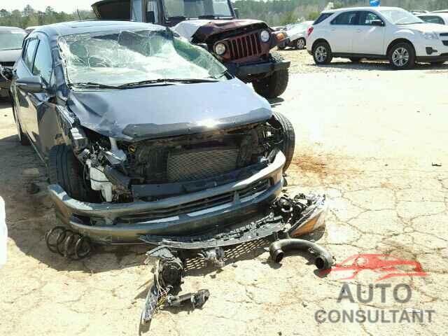 KIA FORTE 2015 - KNAFX5A82F5335017
