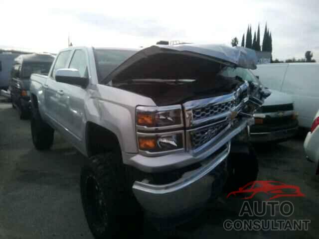 CHEVROLET SILVERADO 2015 - 3GCUKREC2FG110037