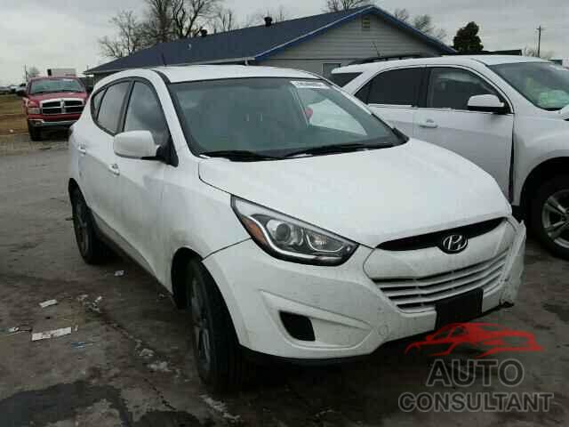 HYUNDAI TUCSON 2015 - KM8JT3AF4FU083204