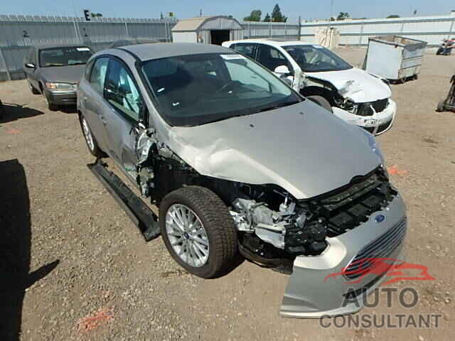 FORD FOCUS 2015 - 1FADP3R4XFL221042