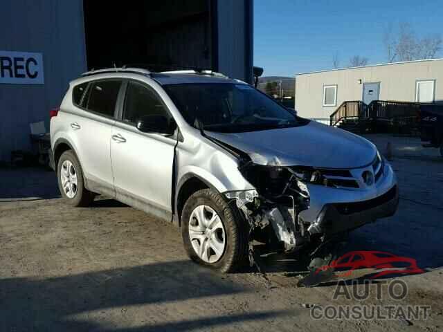 TOYOTA RAV4 2015 - JTMBFREV3FD169558
