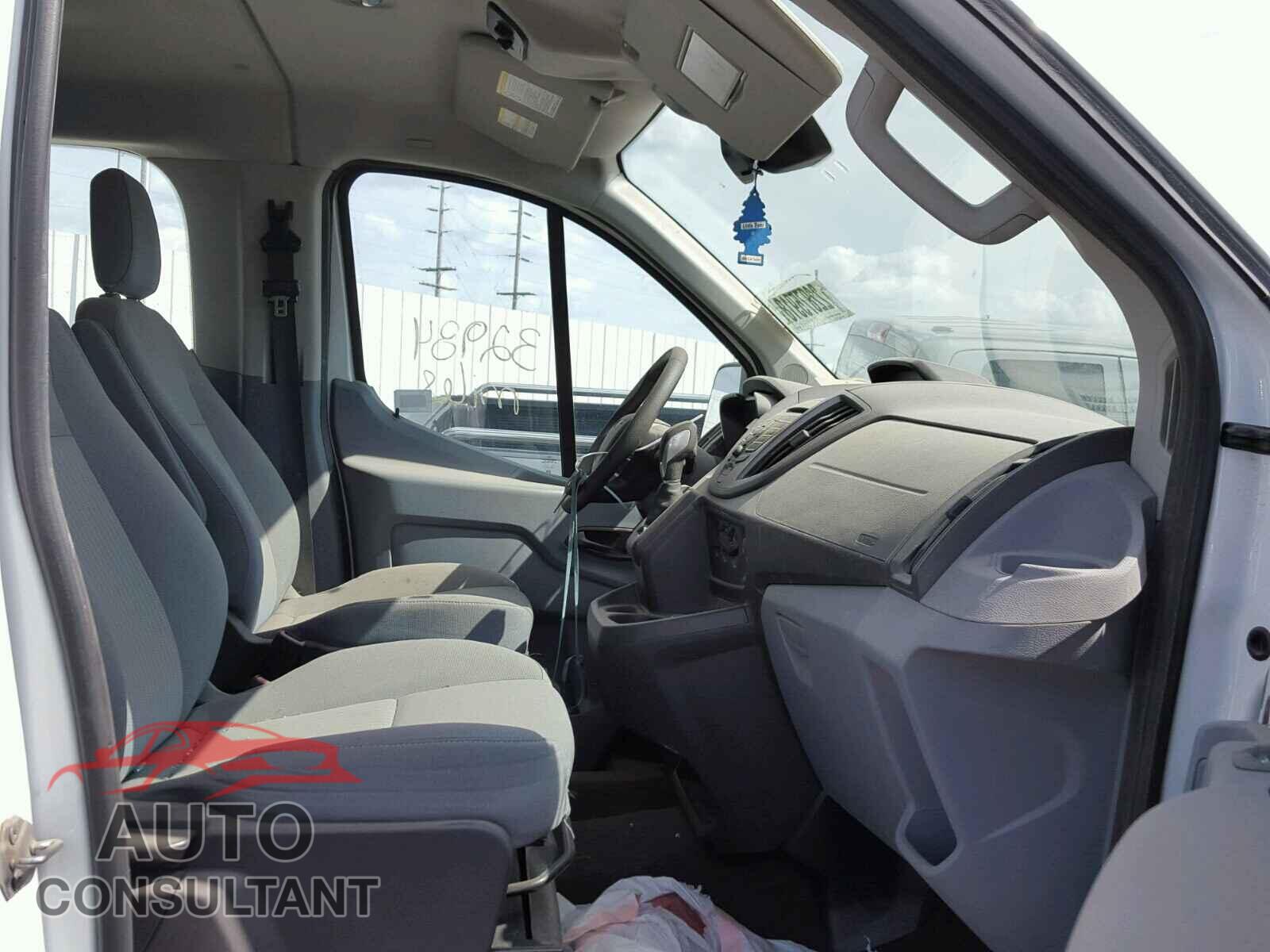 FORD TRANSIT CO 2015 - 1FBZX2ZM6FKB07981