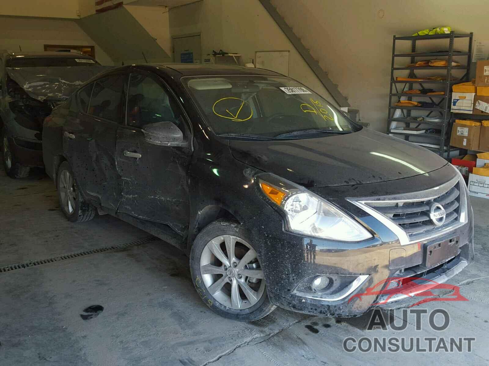 NISSAN VERSA 2015 - 3N1CN7AP2FL952015