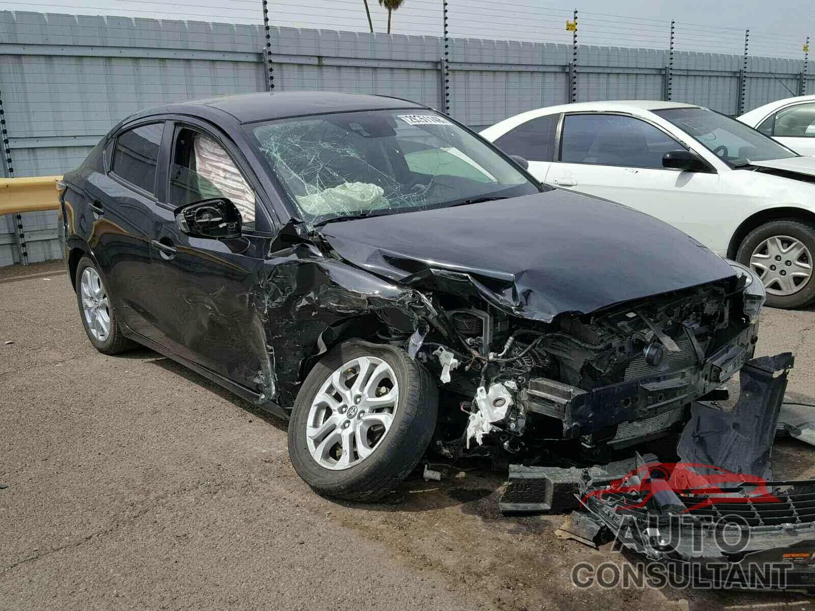 TOYOTA YARIS 2017 - 3MYDLBYV7HY174297