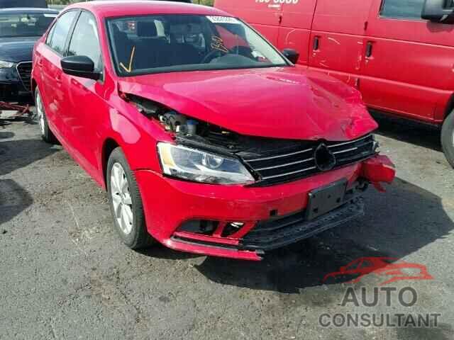VOLKSWAGEN JETTA 2015 - 3VWD17AJ4FM295962