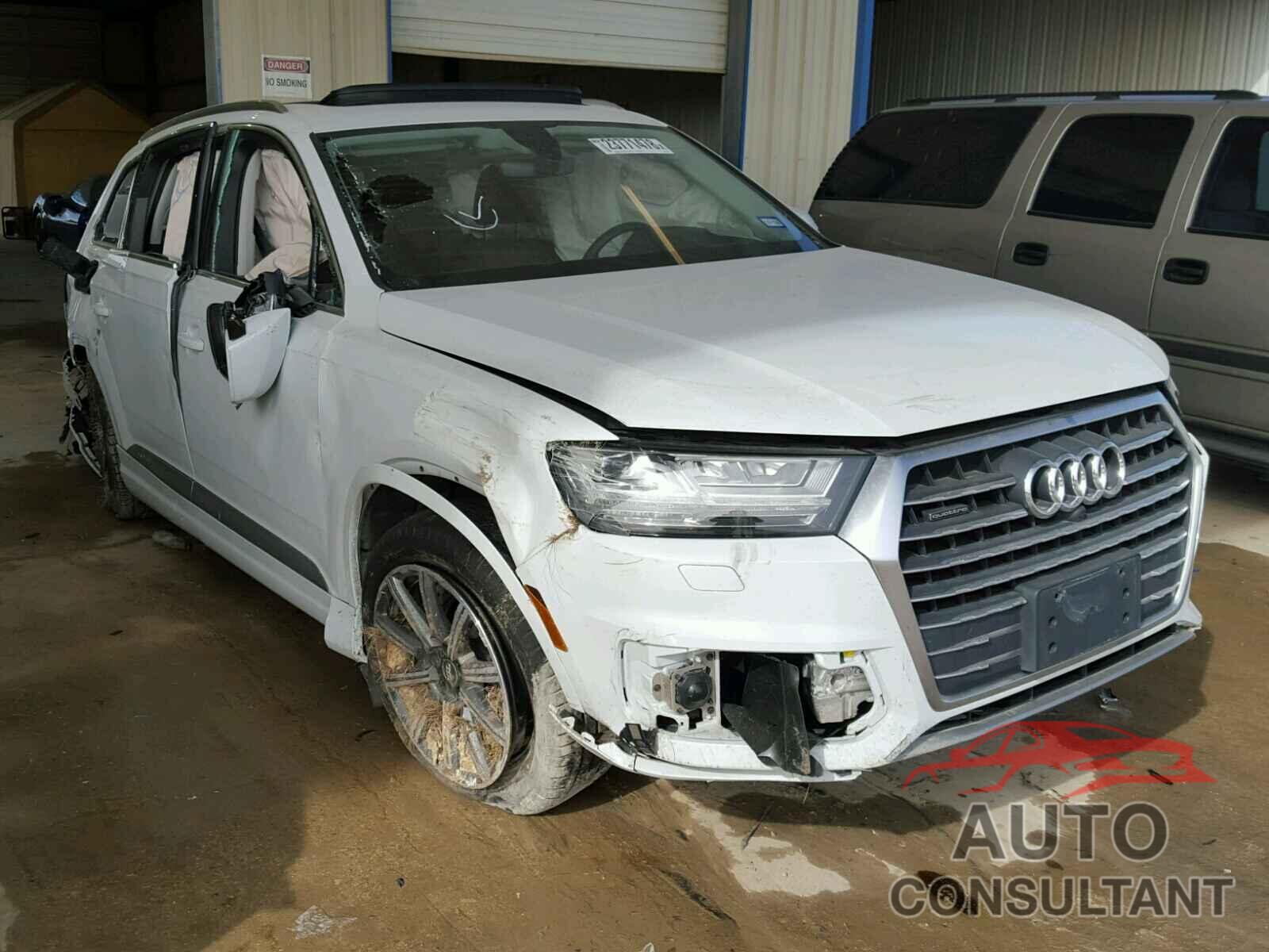 AUDI Q7 2017 - WA1VAAF78HD035381