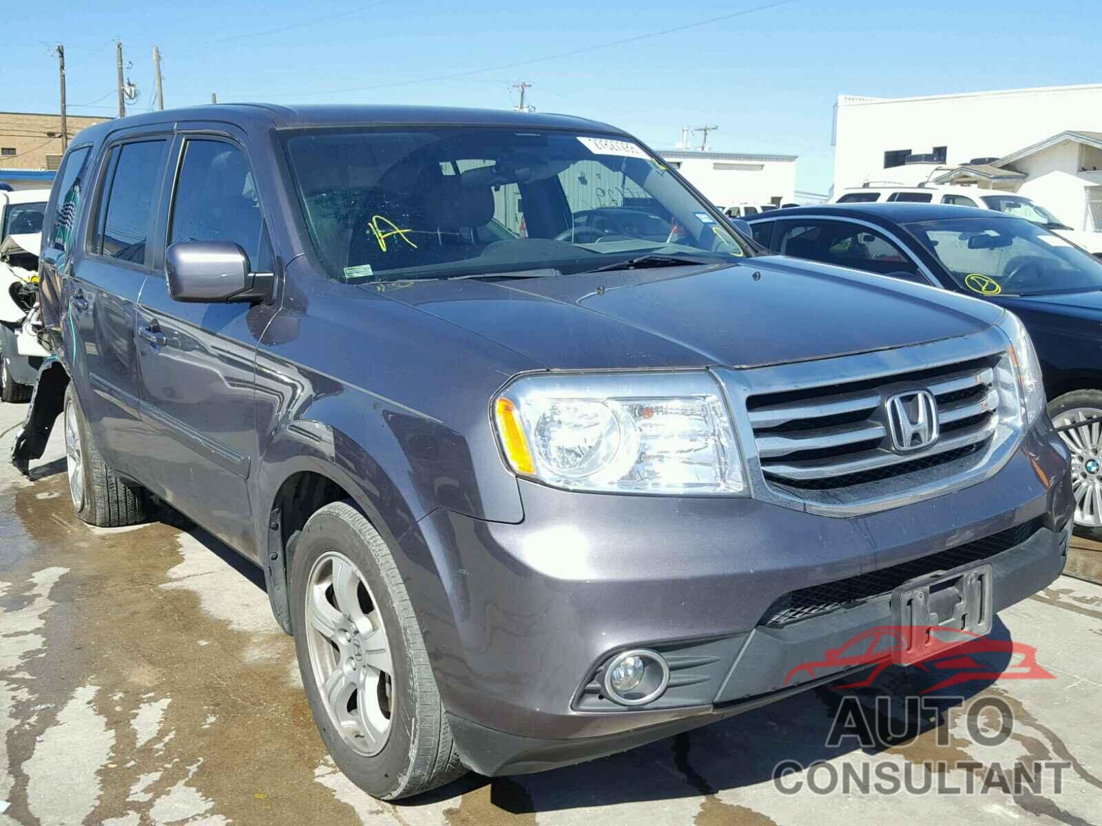 HONDA PILOT 2015 - 5FNYF3H46FB015297