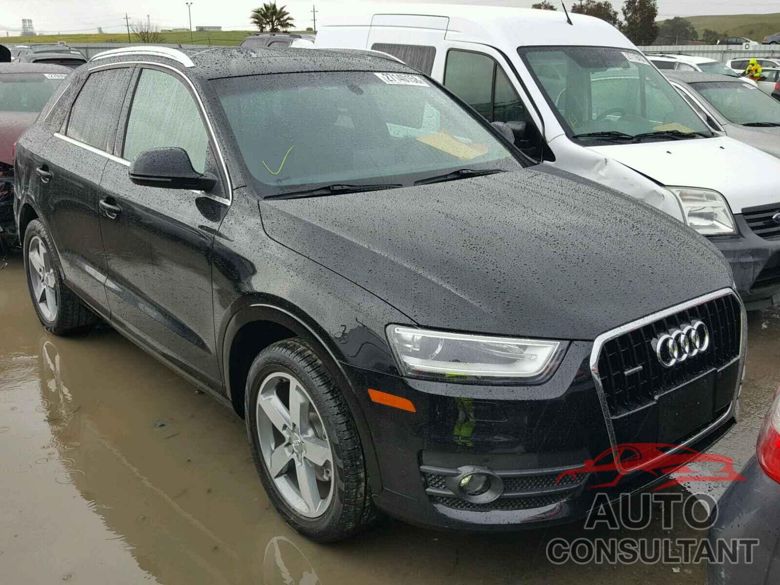 AUDI Q3 2015 - WA1EFCFS4FR012584