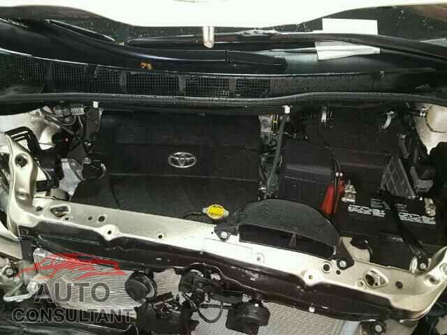 TOYOTA SIENNA 2015 - 5TDYK3DC2FS683098
