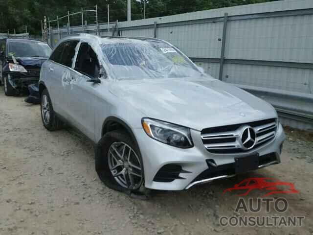 MERCEDES-BENZ GLC300 2016 - WDC0G4KB3GF104730