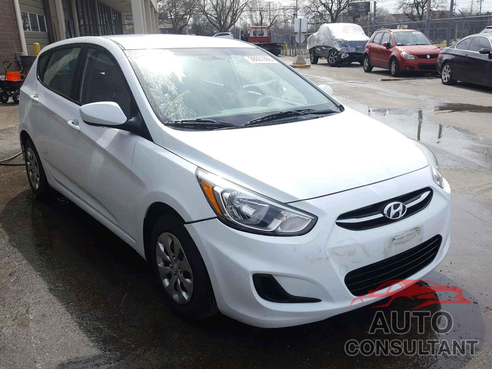 HYUNDAI ACCENT 2015 - KMHCT5AE5FU213308
