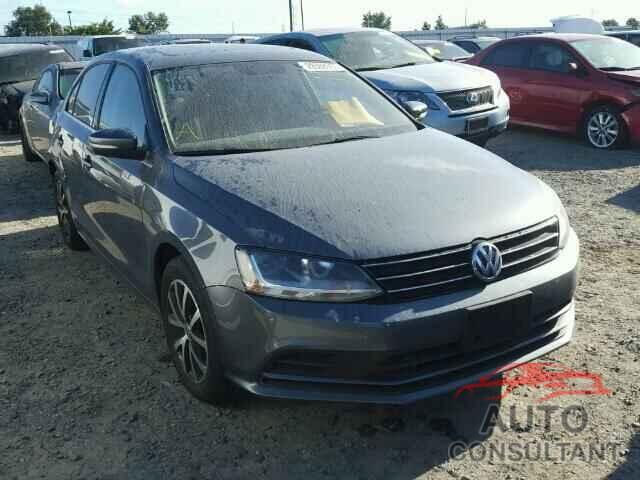 VOLKSWAGEN JETTA 2017 - 3VWDB7AJ3HM271457