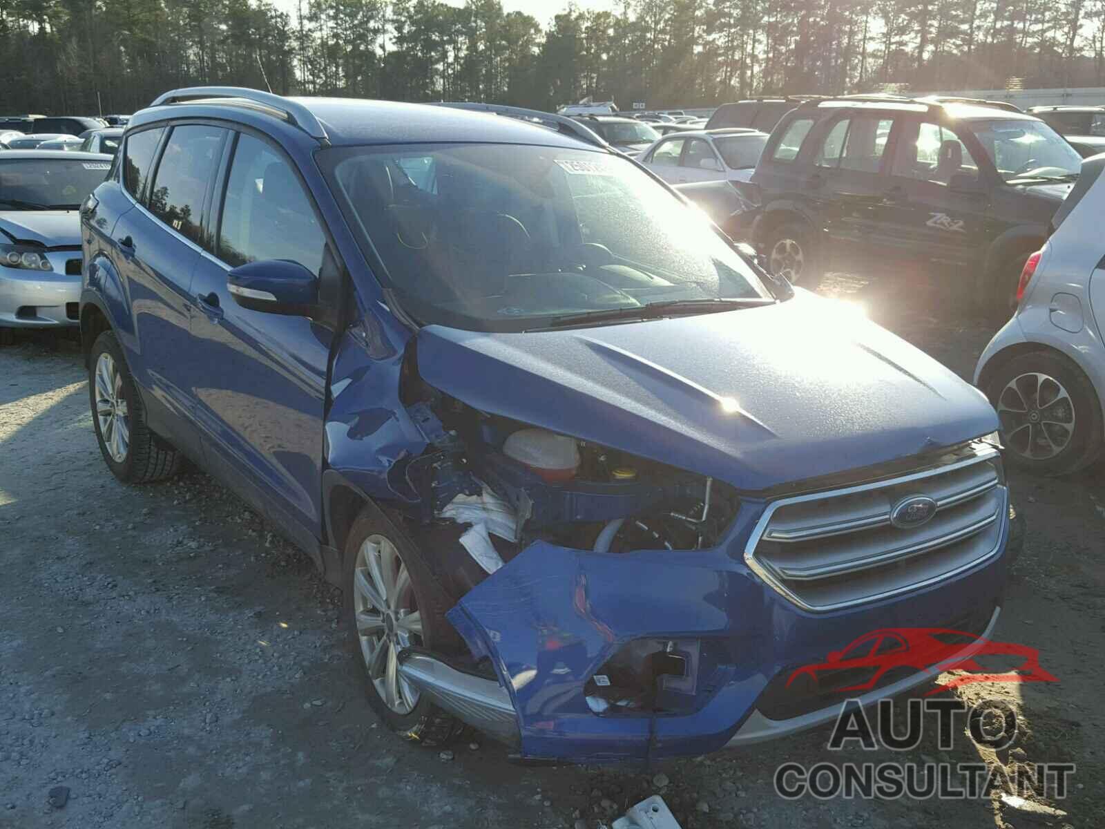FORD ESCAPE 2017 - 1FMCU0JD8HUE85295