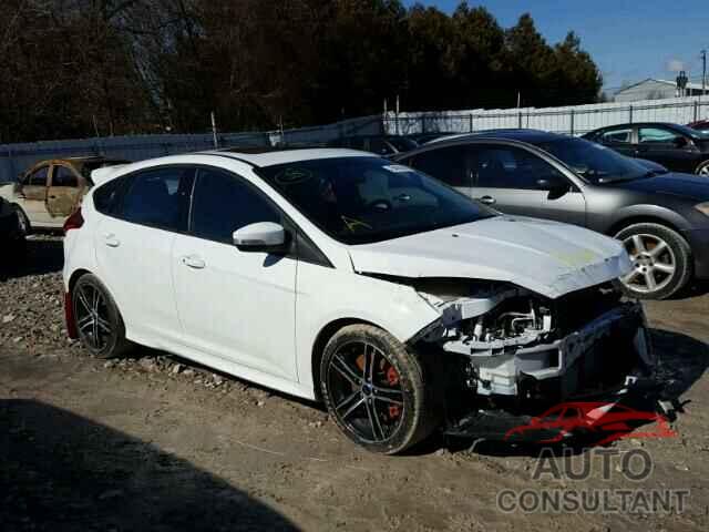 FORD FOCUS 2017 - 1FADP3L98HL226814