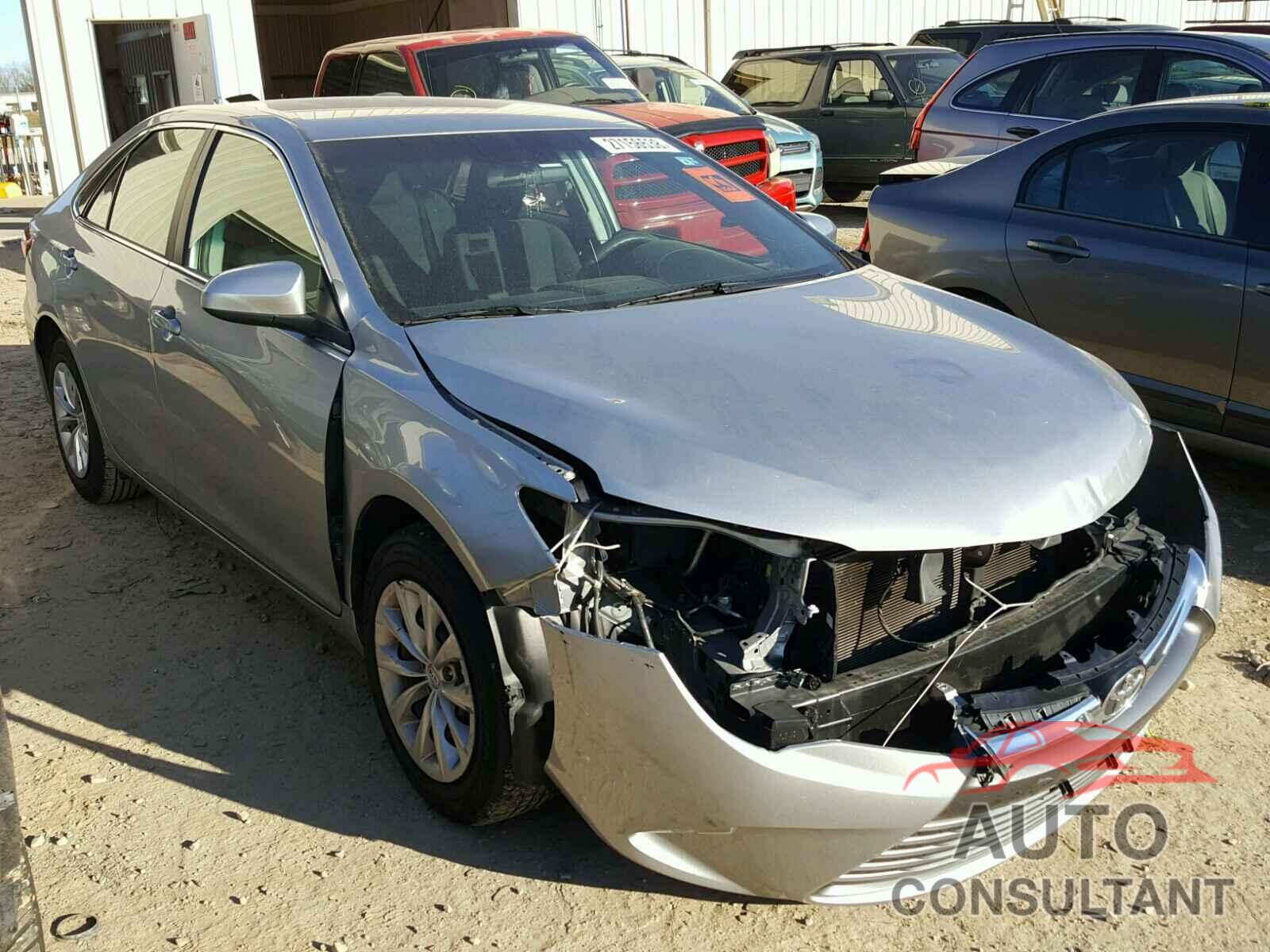 TOYOTA CAMRY 2015 - 4T4BF1FK5FR477502