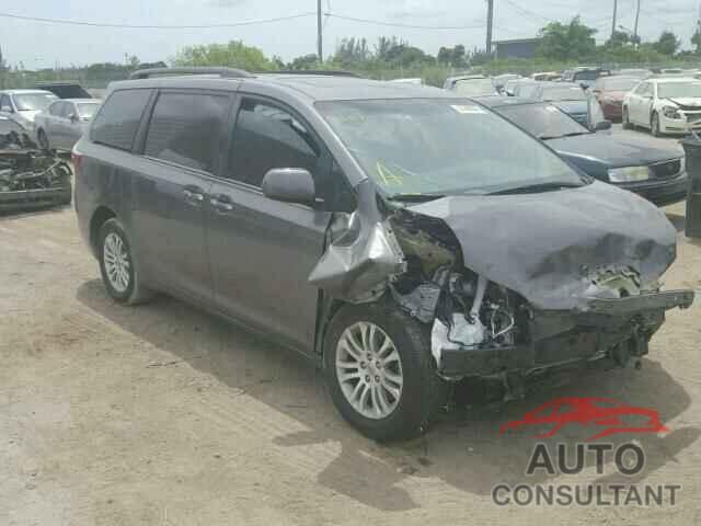 TOYOTA SIENNA 2016 - 5TDYK3DC0GS751867