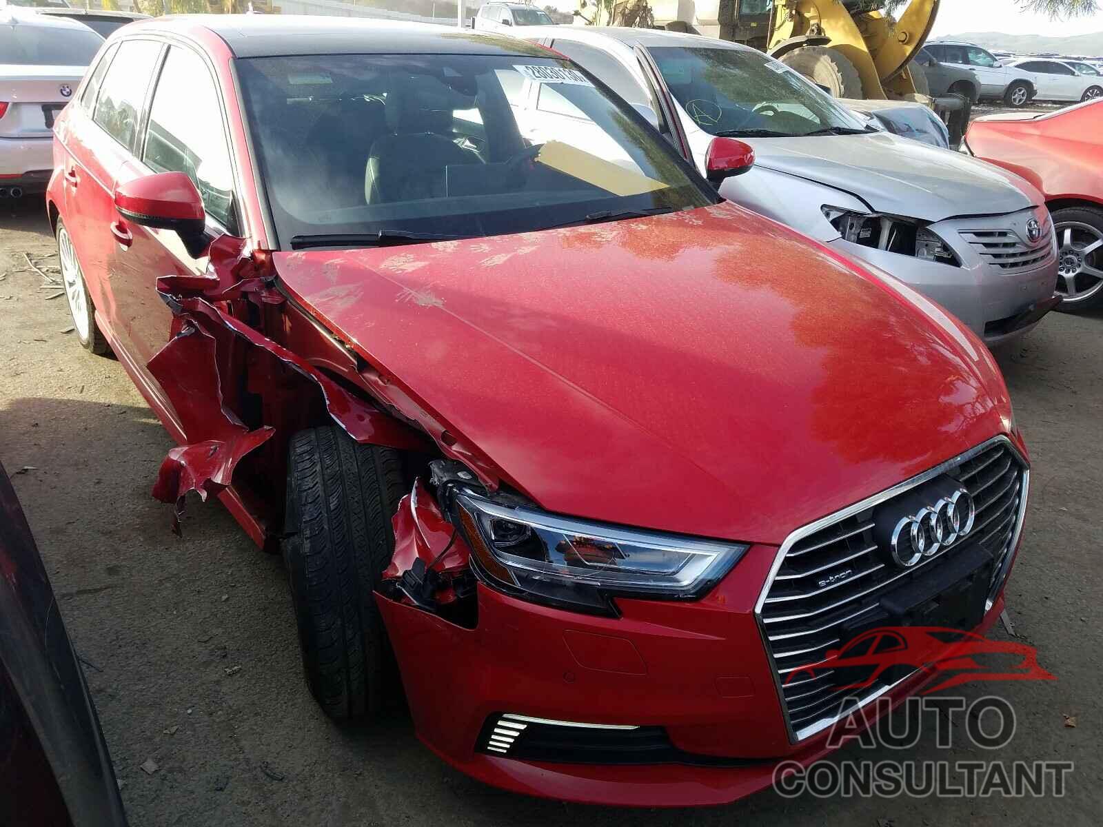 AUDI A3 2018 - WAUSPBFFXJA058587