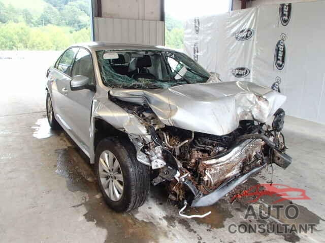 VOLKSWAGEN PASSAT 2015 - 1VWAT7A31FC063786