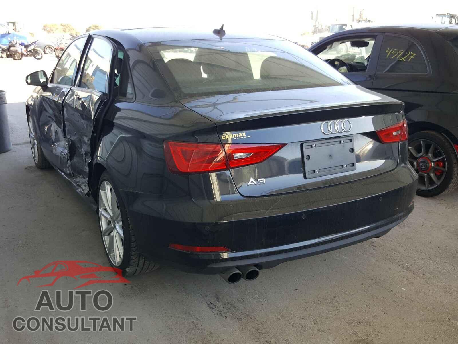AUDI A3 2016 - WAUA7GFF7G1069385