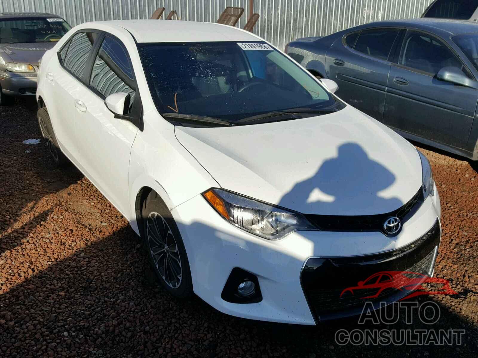 TOYOTA COROLLA 2015 - 5YFBURHE7FP224947