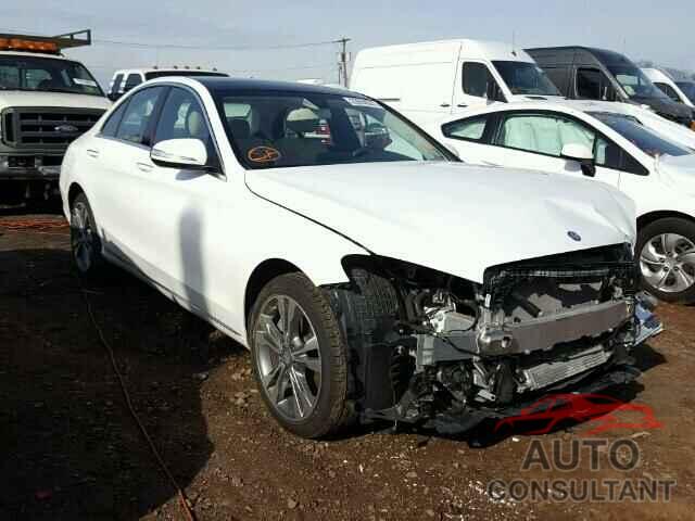 MERCEDES-BENZ C300 2015 - 55SWF4KB8FU021623
