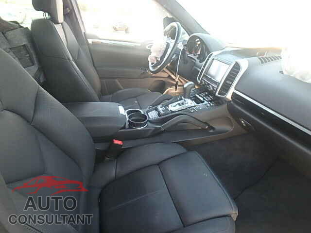 PORSCHE CAYENNE 2016 - WP1AB2A24GLA93218