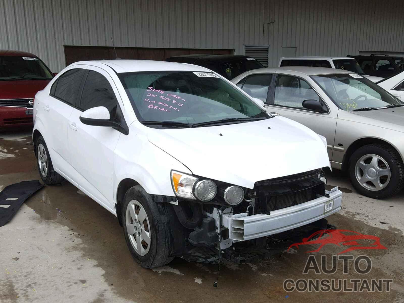 CHEVROLET SONIC 2015 - 1G1JA5SHXF4166232