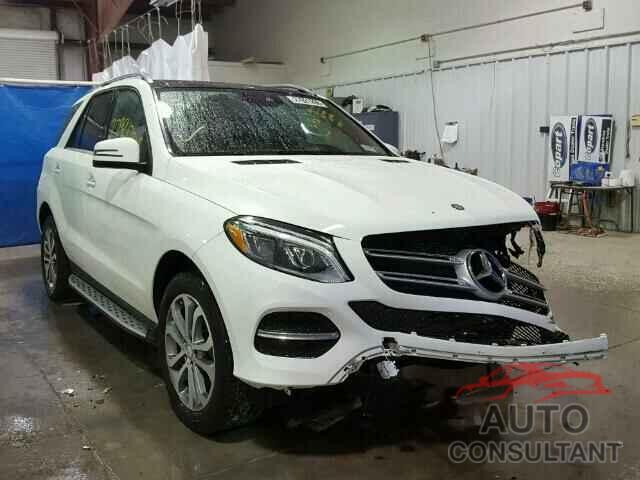 MERCEDES-BENZ GLE 350 4M 2016 - 4JGDA5HB5GA639041