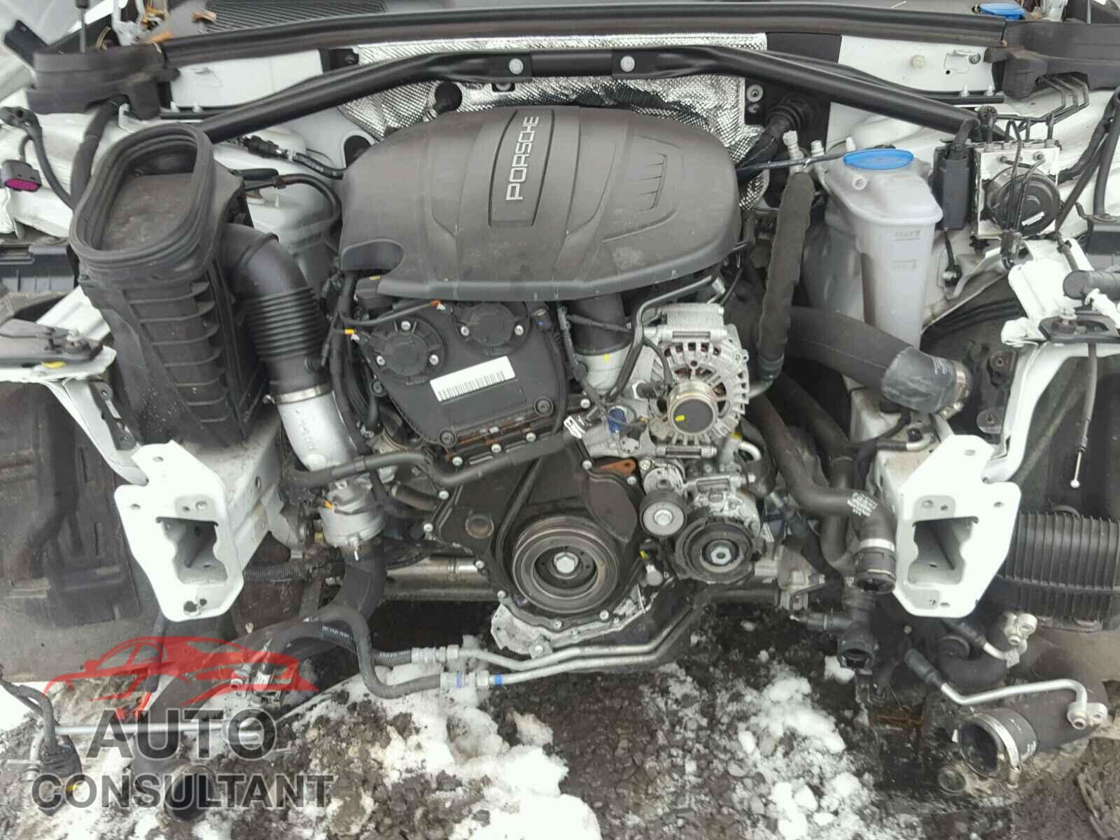 PORSCHE MACAN 2017 - WP1AA2A57HLB02041