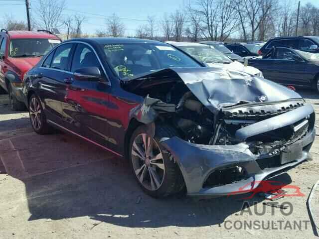 MERCEDES-BENZ C300 2015 - 55SWF4KBXFU002586