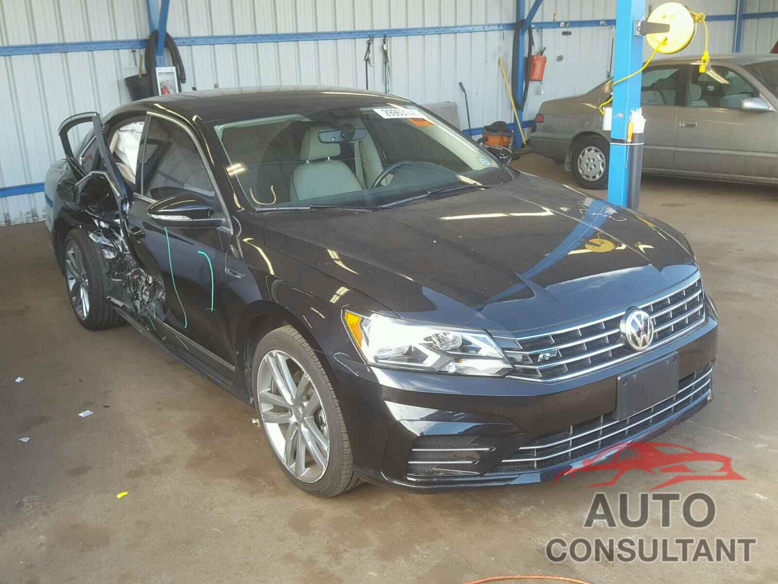 VOLKSWAGEN PASSAT 2017 - 1VWDT7A33HC005744