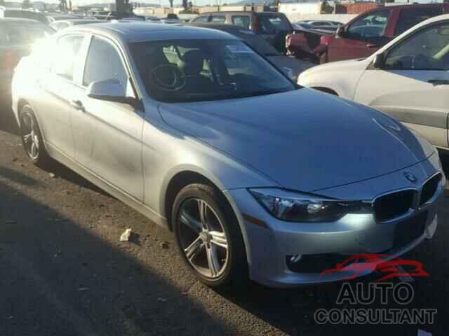BMW 3 SERIES 2015 - WBA3C1C56FK123863