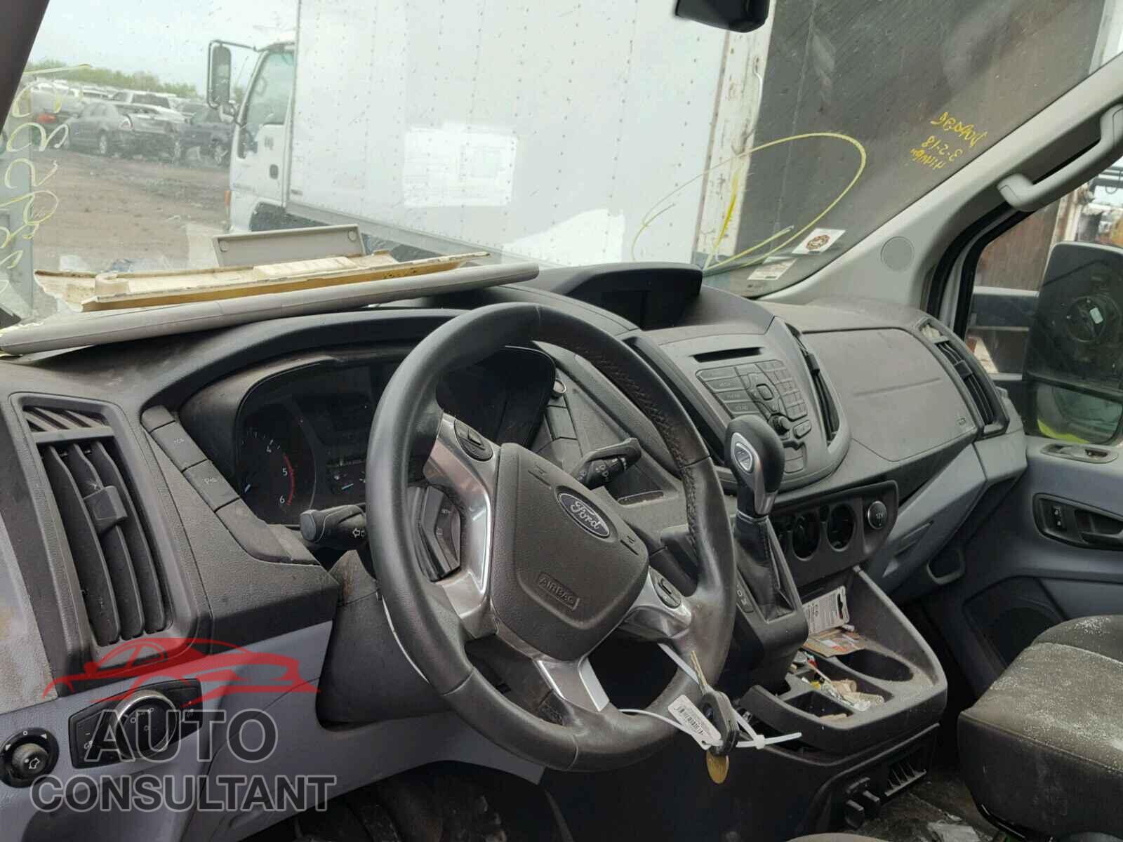 FORD TRANSIT CO 2015 - 1FTNR2CV5FKA61680