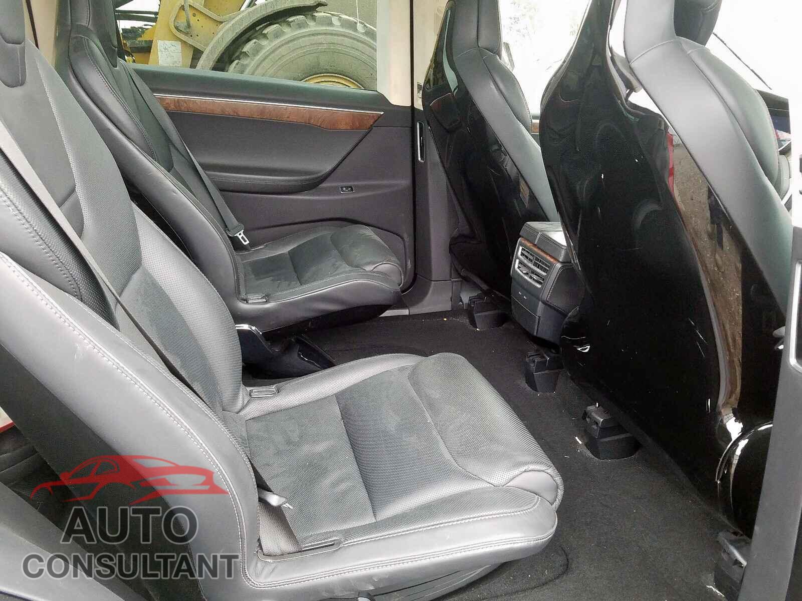 TESLA MODEL X 2016 - JTDKARFP0J3093097