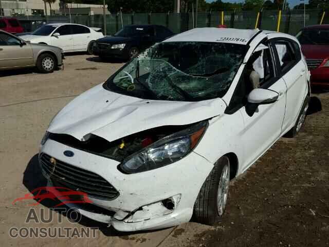 FORD FIESTA 2015 - 3FADP4EJ0FM141023