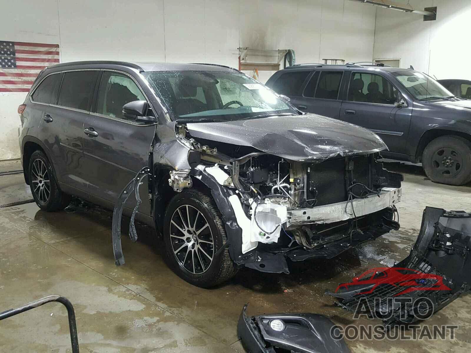 TOYOTA HIGHLANDER 2017 - 5TDJZRFH8HS462827