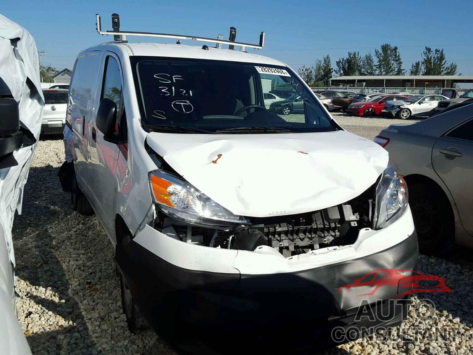 NISSAN NV 2017 - 3N6CM0KN8HK718021