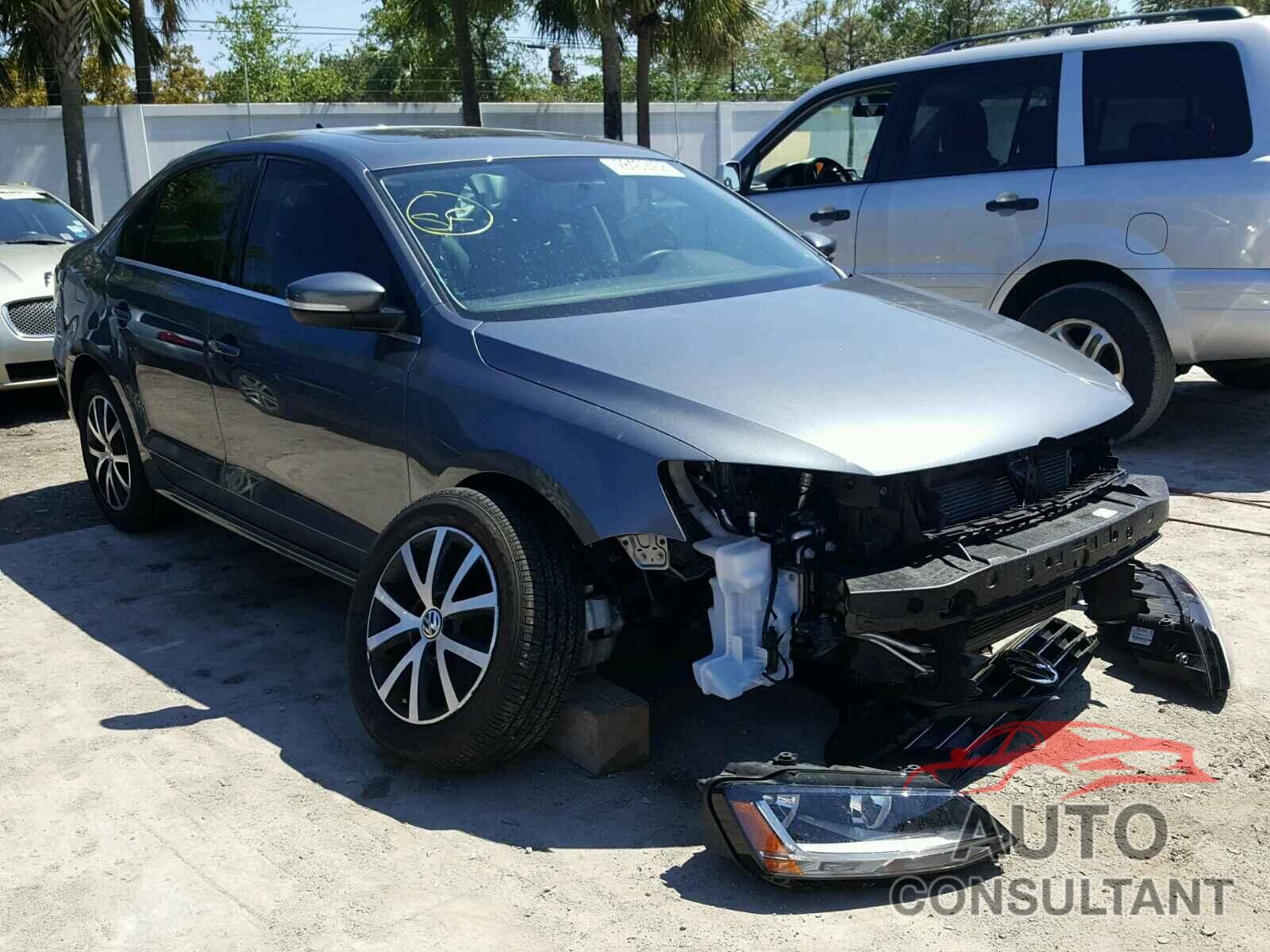 VOLKSWAGEN JETTA 2017 - 3VWDB7AJ9HM379694