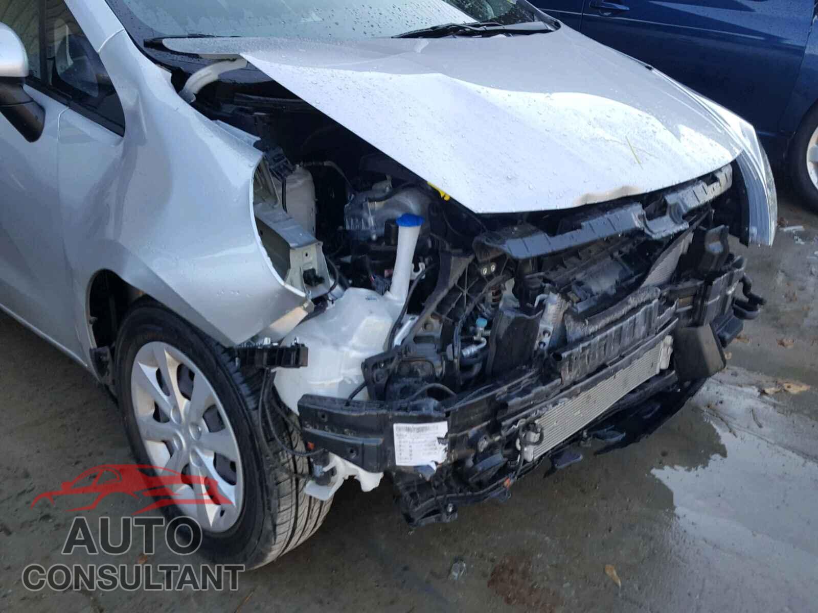 KIA RIO 2016 - KNADM4A32G6657764