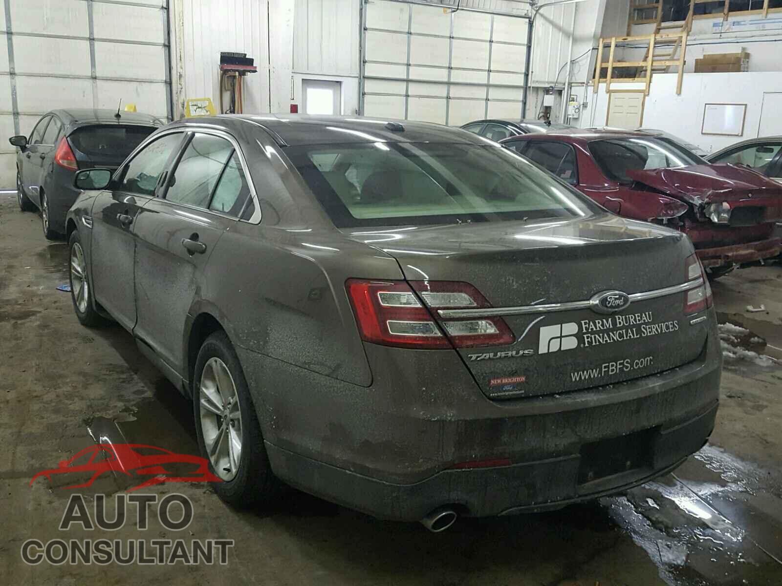 FORD TAURUS 2015 - 1FAHP2D80FG140713