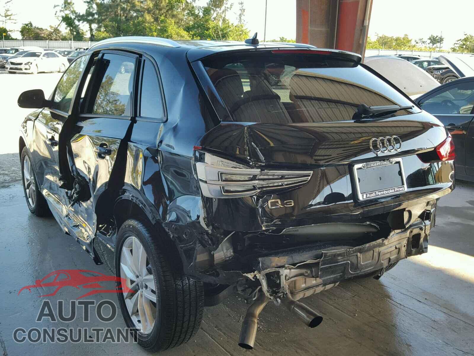 AUDI Q3 2017 - WA1BCCFS6HR010463