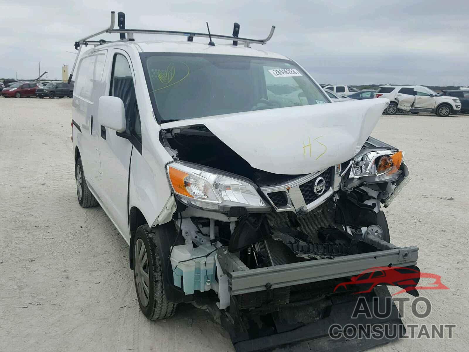 NISSAN NV 2018 - 3N6CM0KN8JK690324