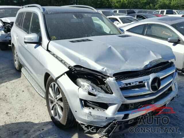 MERCEDES-BENZ GL450 2015 - 4JGDF6EE8FA597064