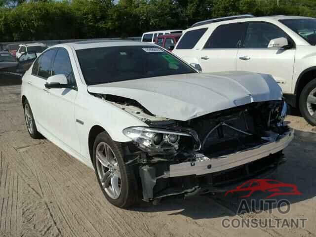 BMW 5 SERIES 2015 - WBA5A5C55FD517333