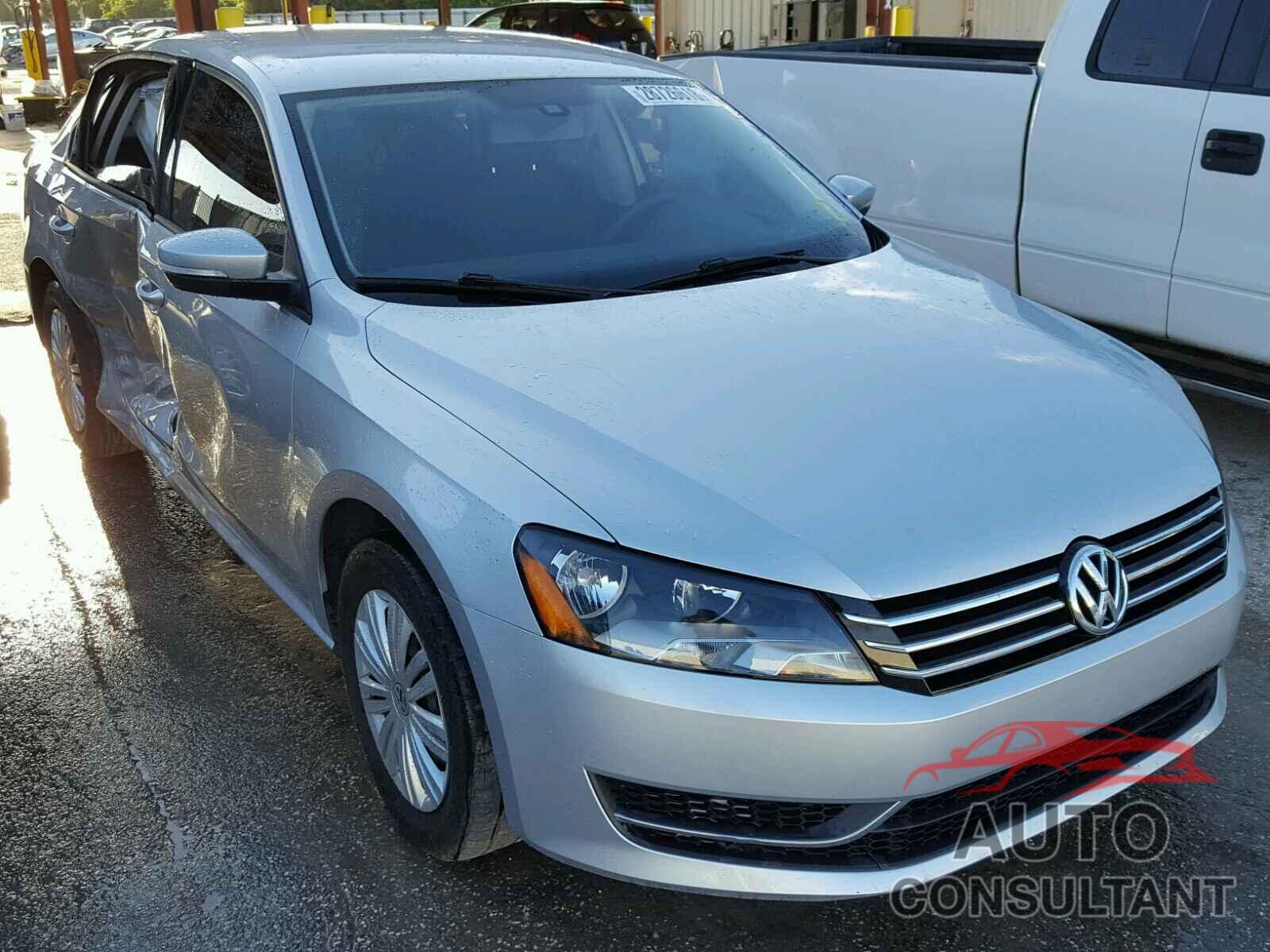 VOLKSWAGEN PASSAT 2015 - 1VWAS7A38FC066249