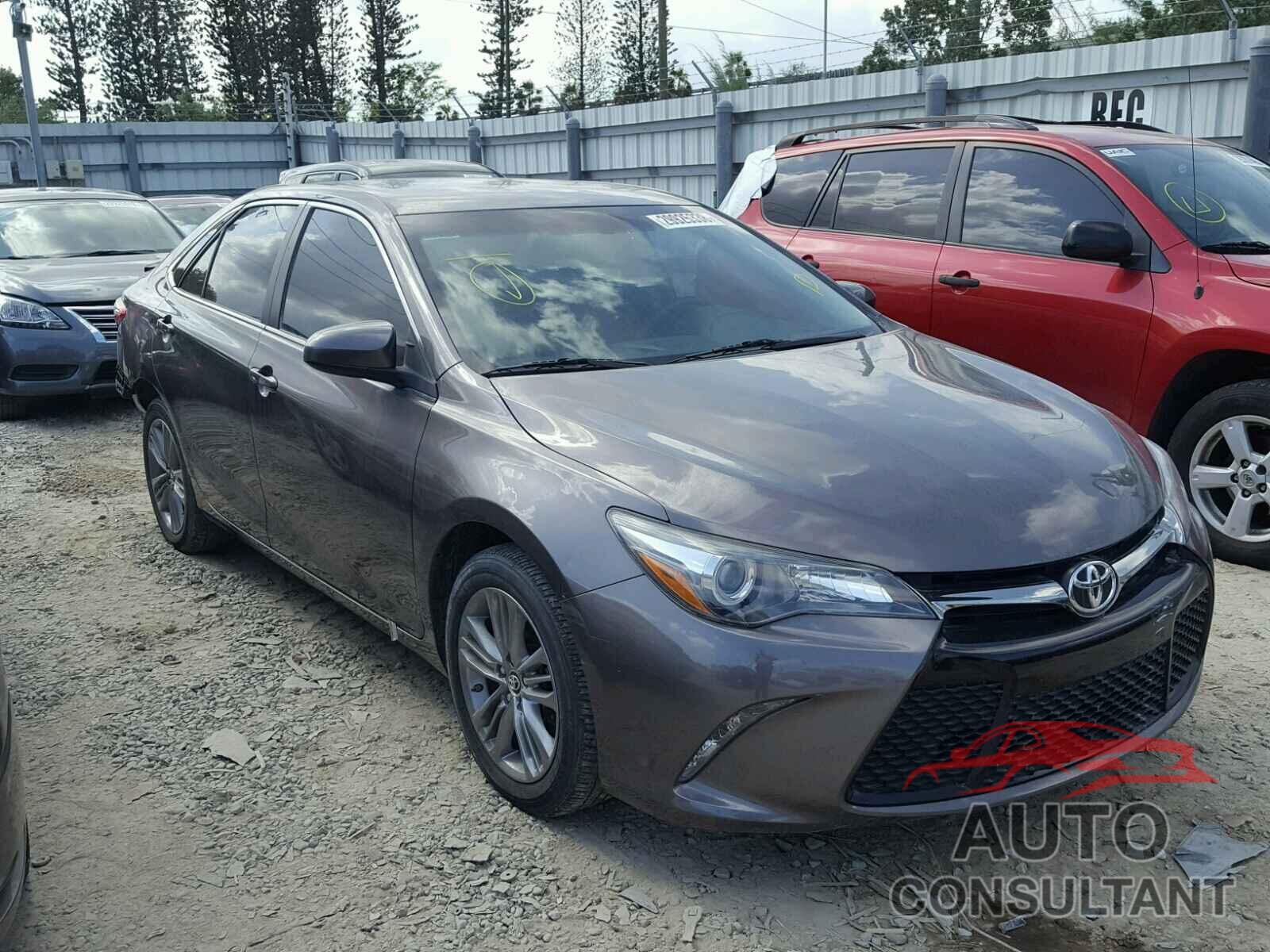 TOYOTA CAMRY 2015 - 4T1BF1FK1FU047900
