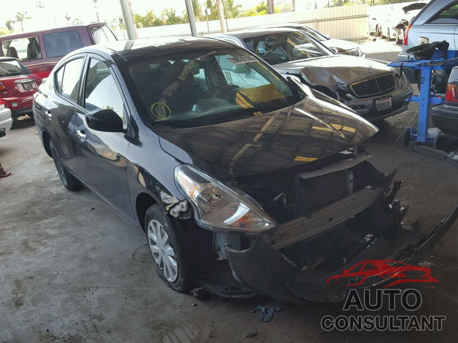NISSAN VERSA 2015 - 3N1CN7AP4FL903785